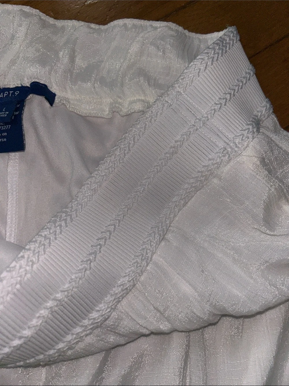 Women’s White Lightweight Textured Pants